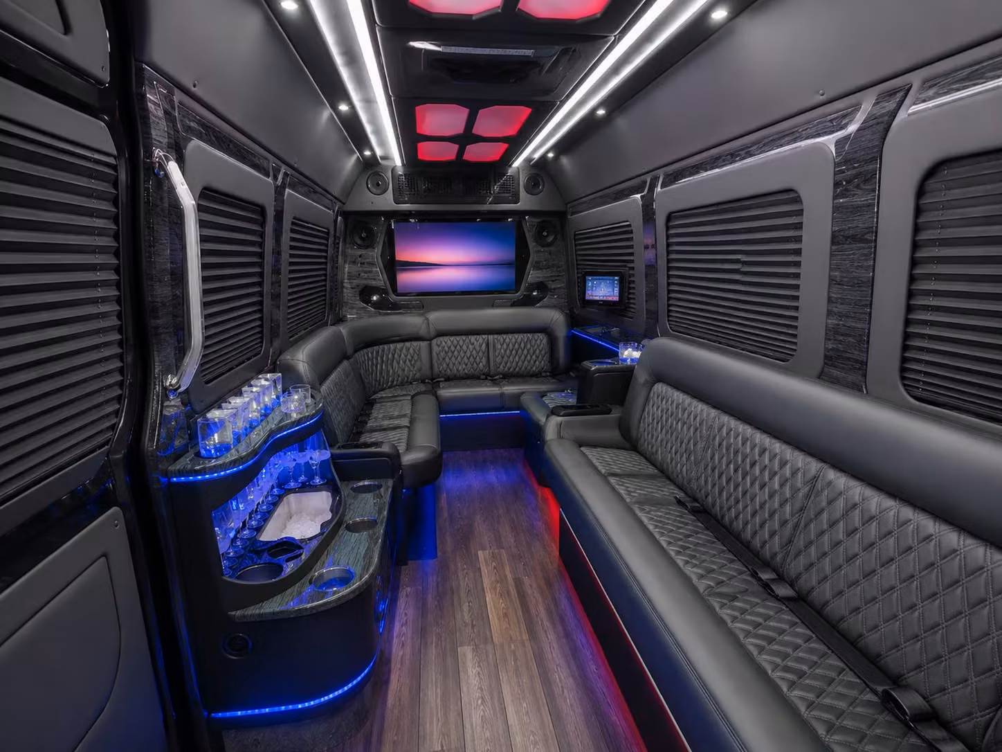 healthcare and university employee shuttles in turlock