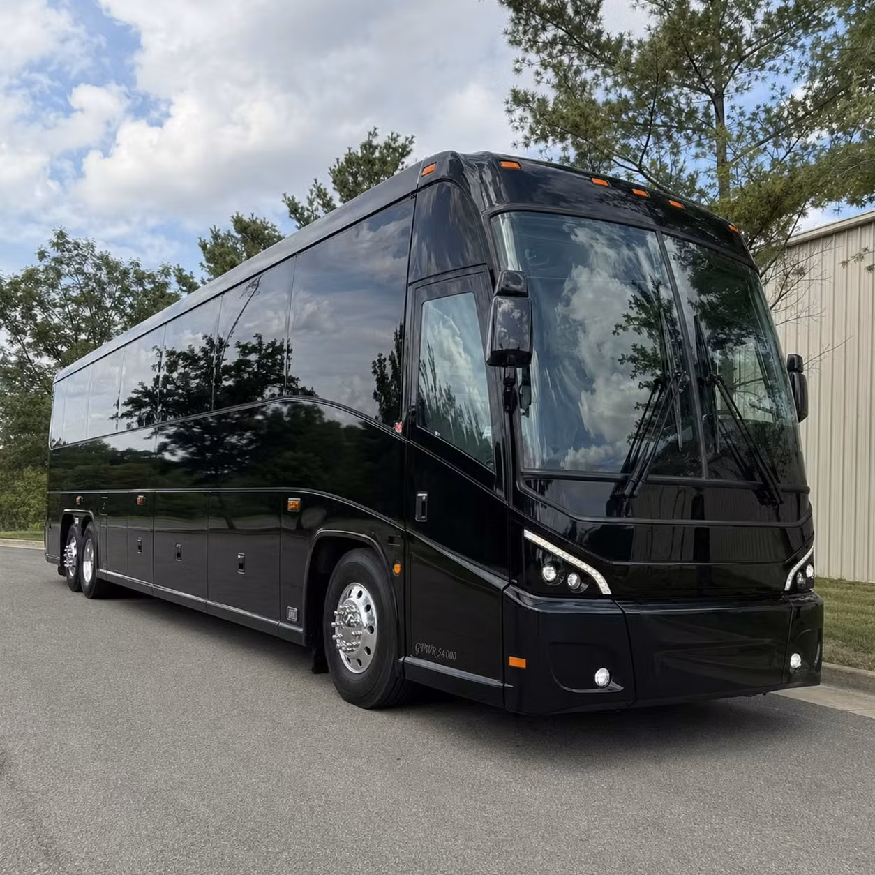 reliable daily commuter shuttle services for turlock s workforce