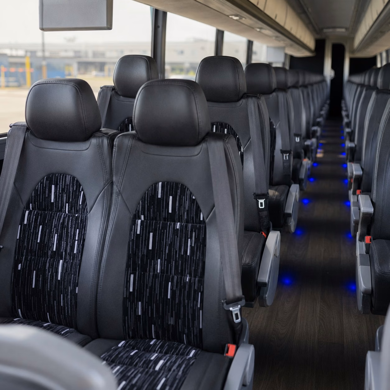 shuttle buses for turlock wedding guests between venues and hotels