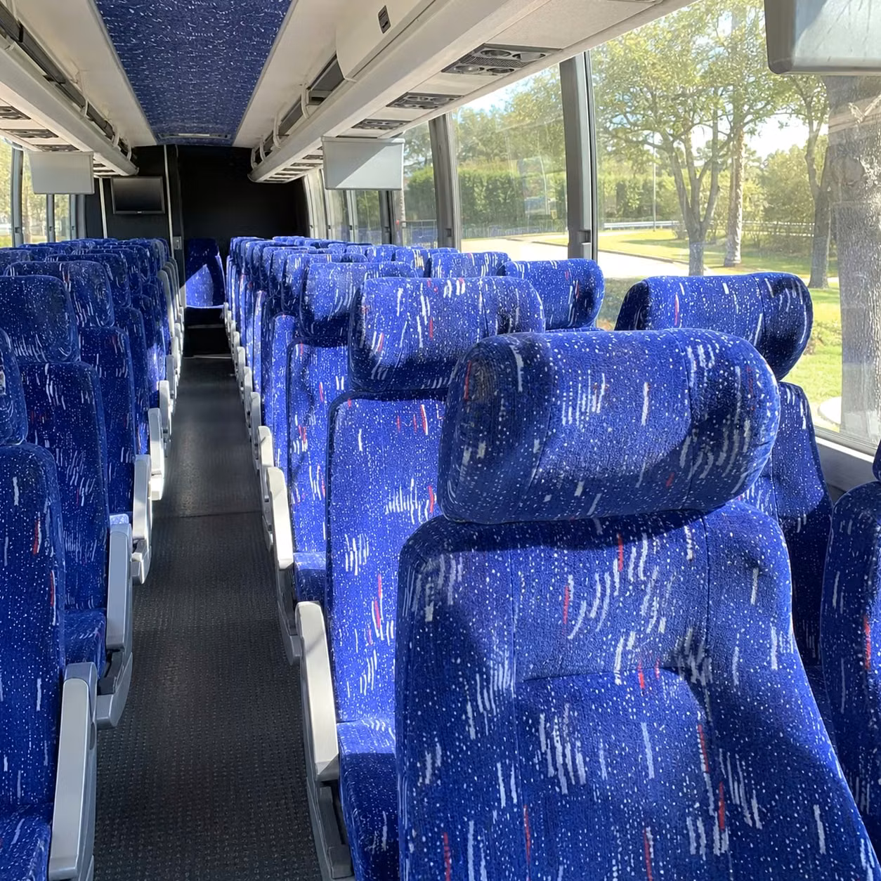 turlock charter bus